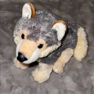 Aurora Plush Wolf Toy – Realistic Gray & Cream – 11"